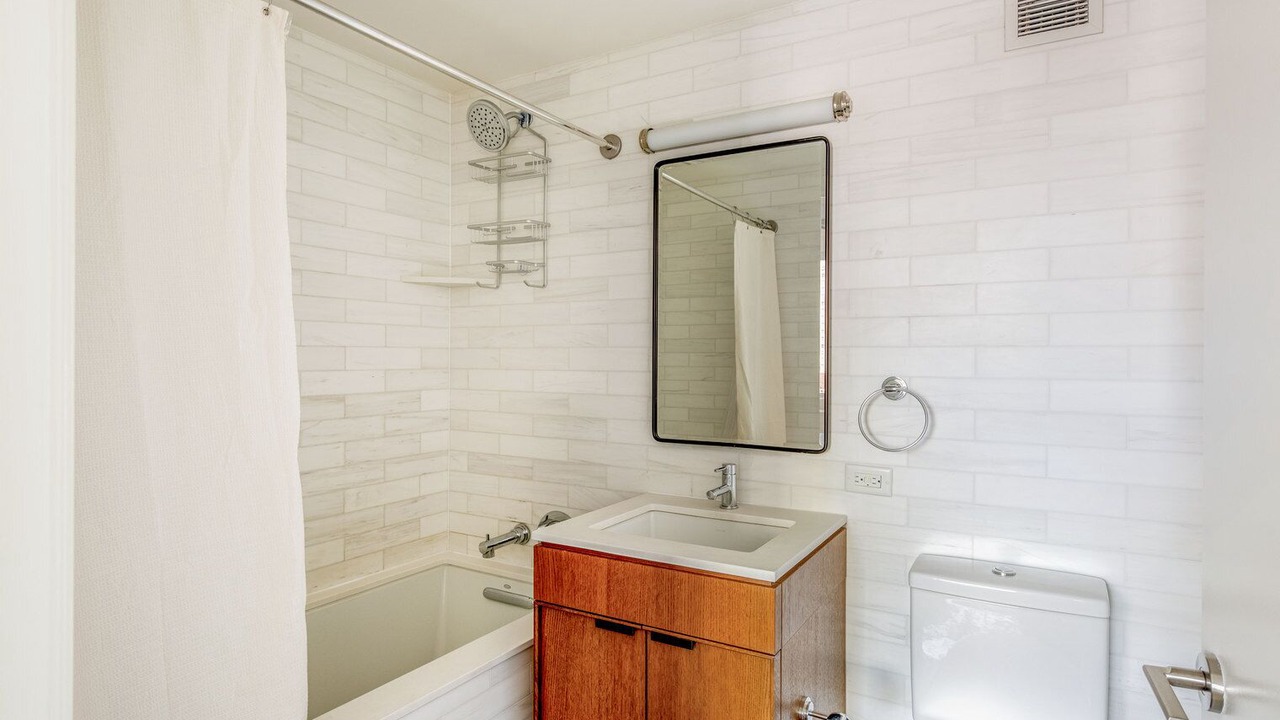 Photo of Bathroom in Sutton Place