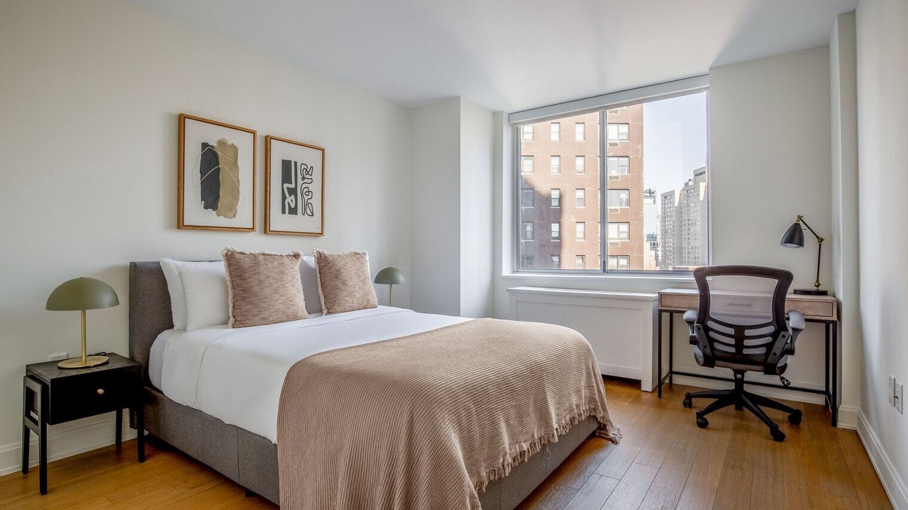 Photo of Bedroom in Sutton Place