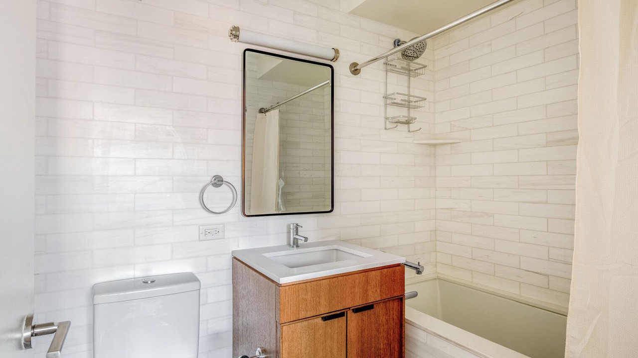 Photo of Bathroom in Sutton Place