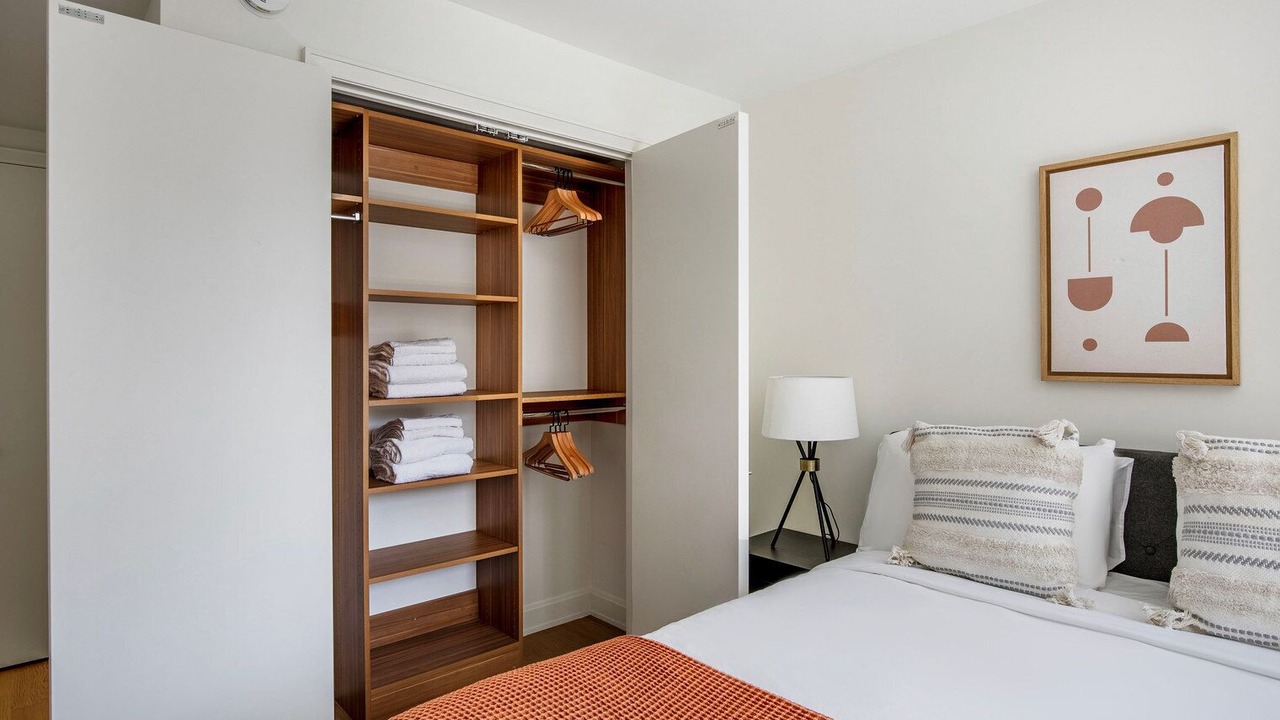 Photo of Bedroom in Sutton Place
