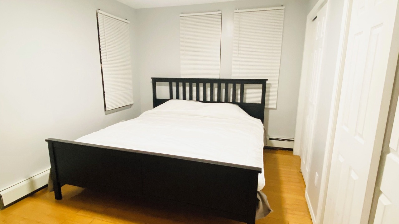 Photo of Bedroom in Canarsie
