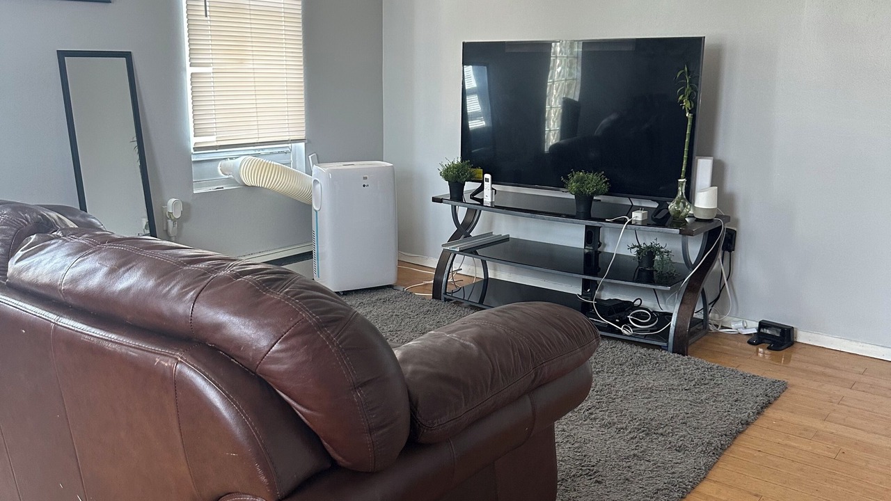 Photo of Livingroom in Canarsie