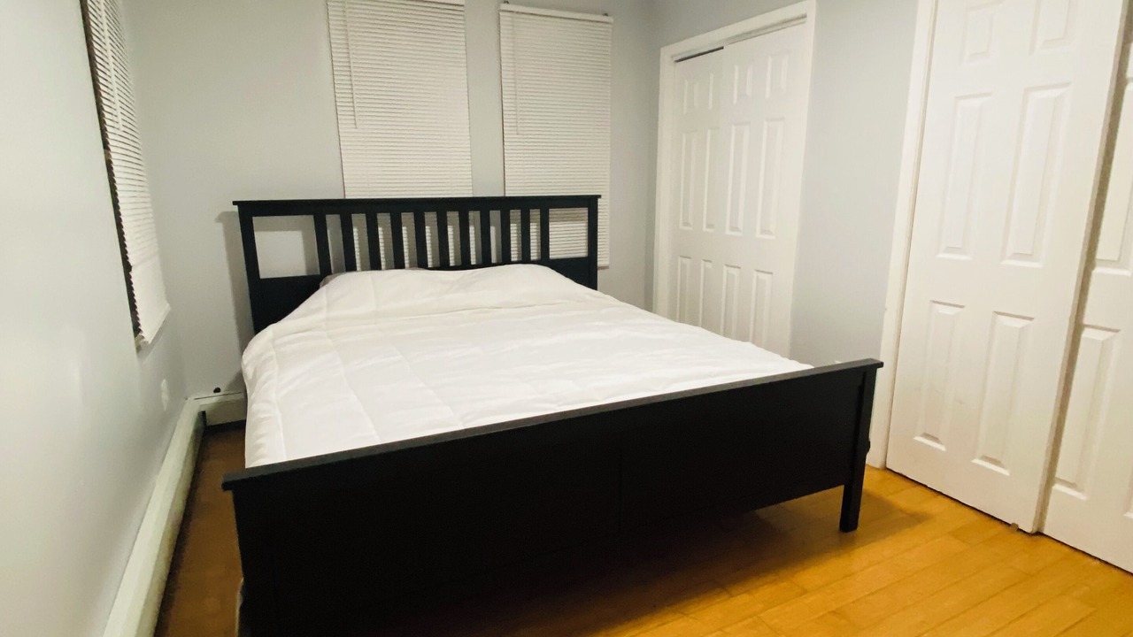 Photo of Bedroom in Canarsie