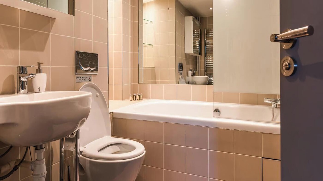 Photo of Bathroom in Quartier de la Monnaie