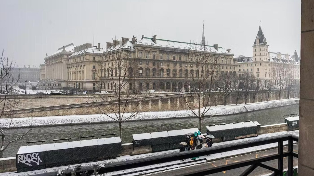 Photo of Outdoor in Quartier de la Monnaie