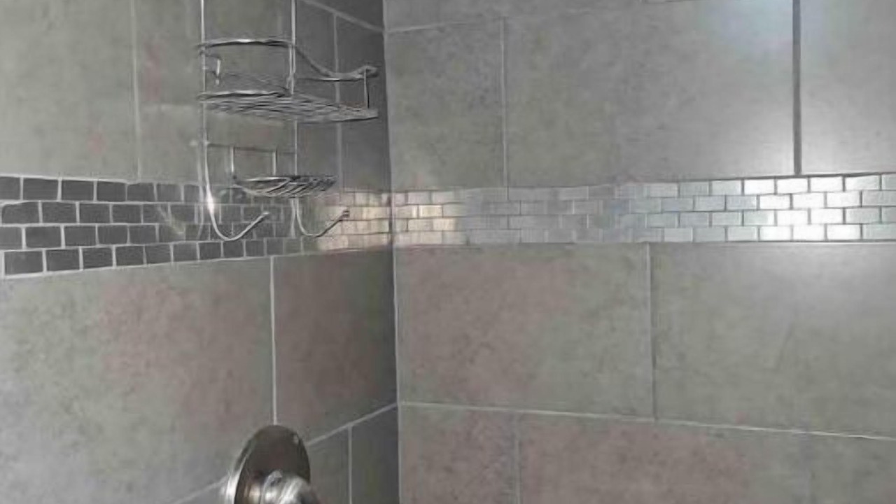 Photo of Bathroom in Eastwood Park