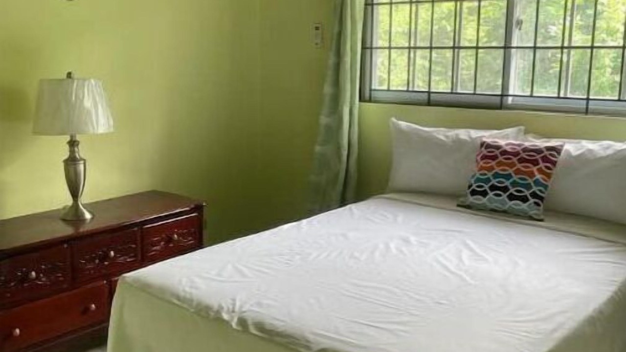 Photo of Bedroom in Eastwood Park