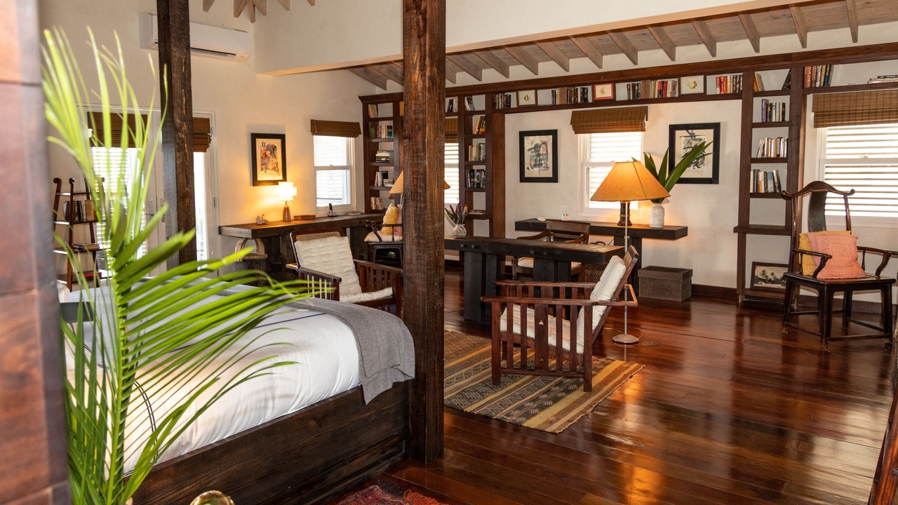 Photo of Bedroom in Dunmore Town
