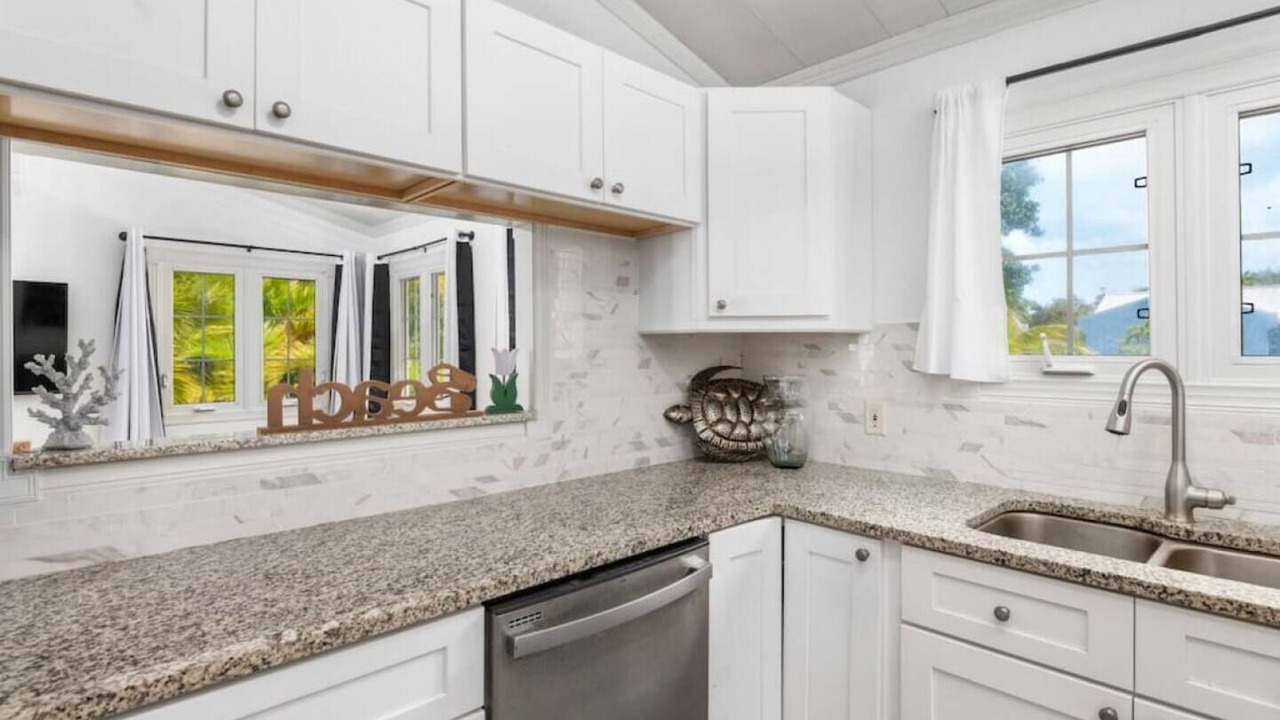 Photo of Kitchen in Leeward Settlement