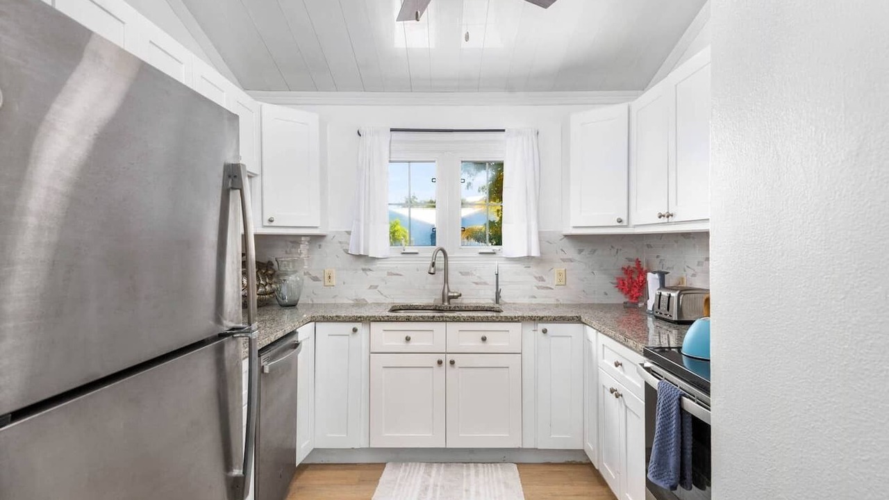 Photo of Kitchen in Leeward Settlement