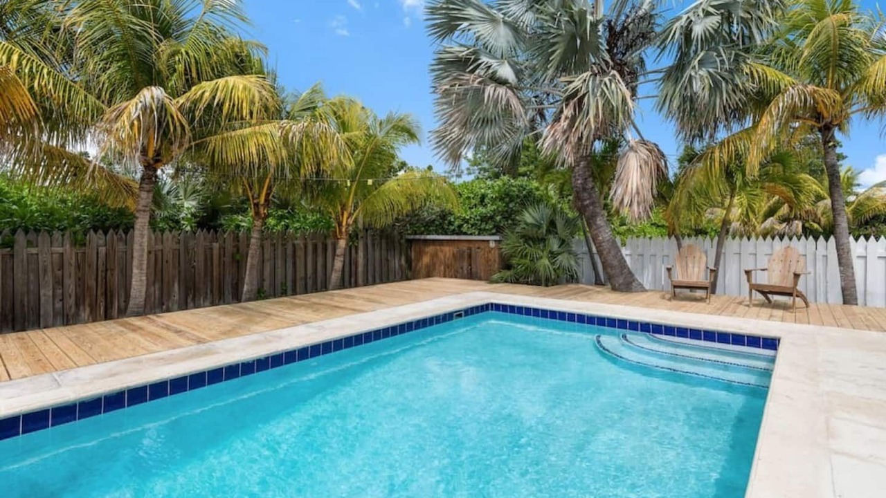Photo of Outdoor in Leeward Settlement