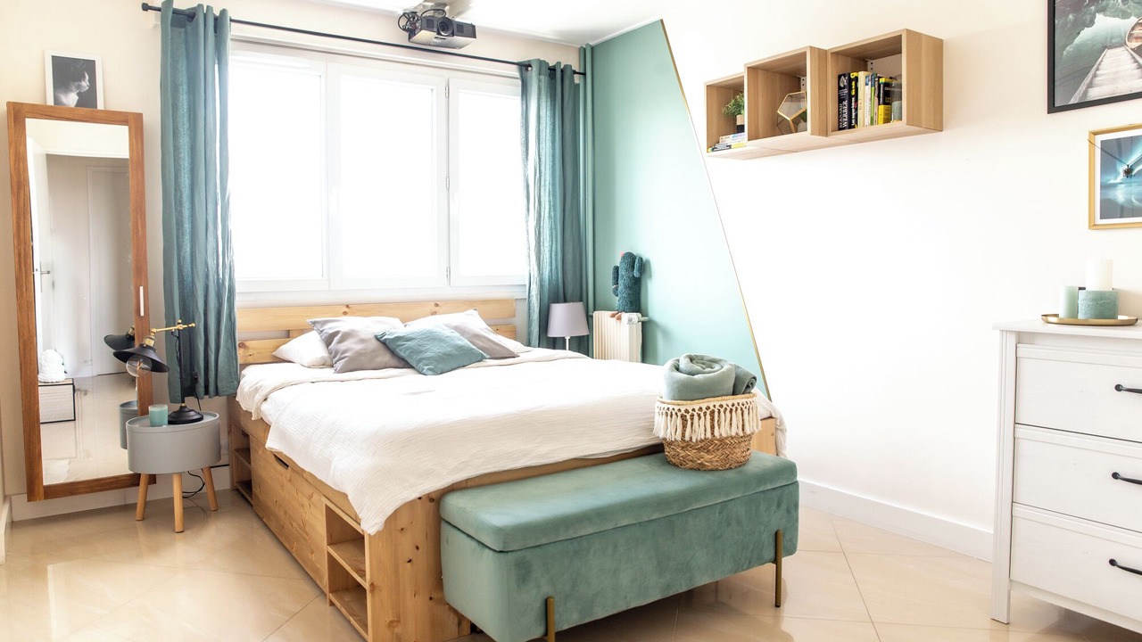 Photo of Bedroom in Saint-Lambert
