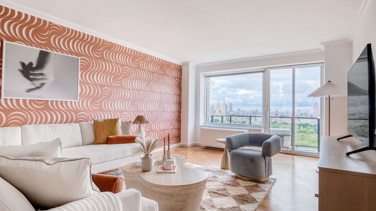 Photo of Livingroom in Uptown