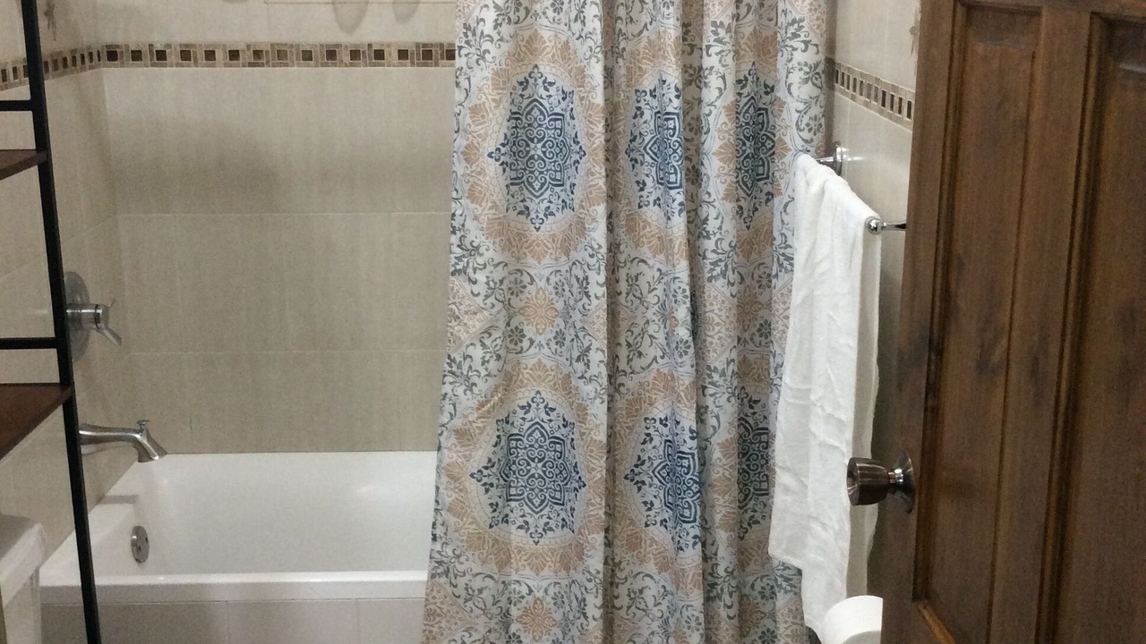 Photo of Bathroom in Molynes Gardens