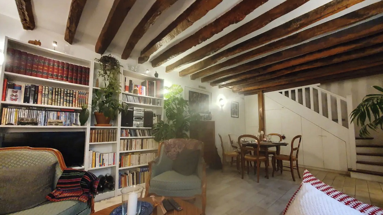 Photo of Livingroom in La Courneuve