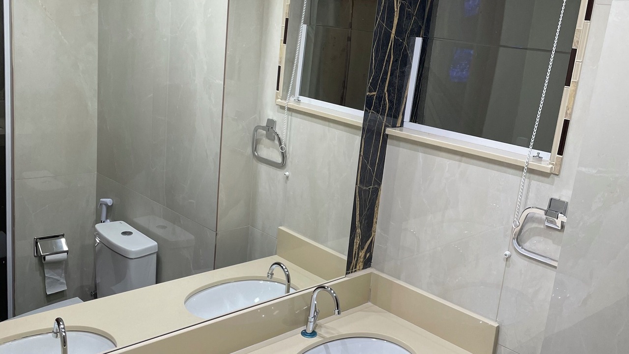Photo of Bathroom in Icarai