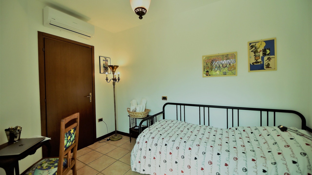 Photo of Bedroom in Greco