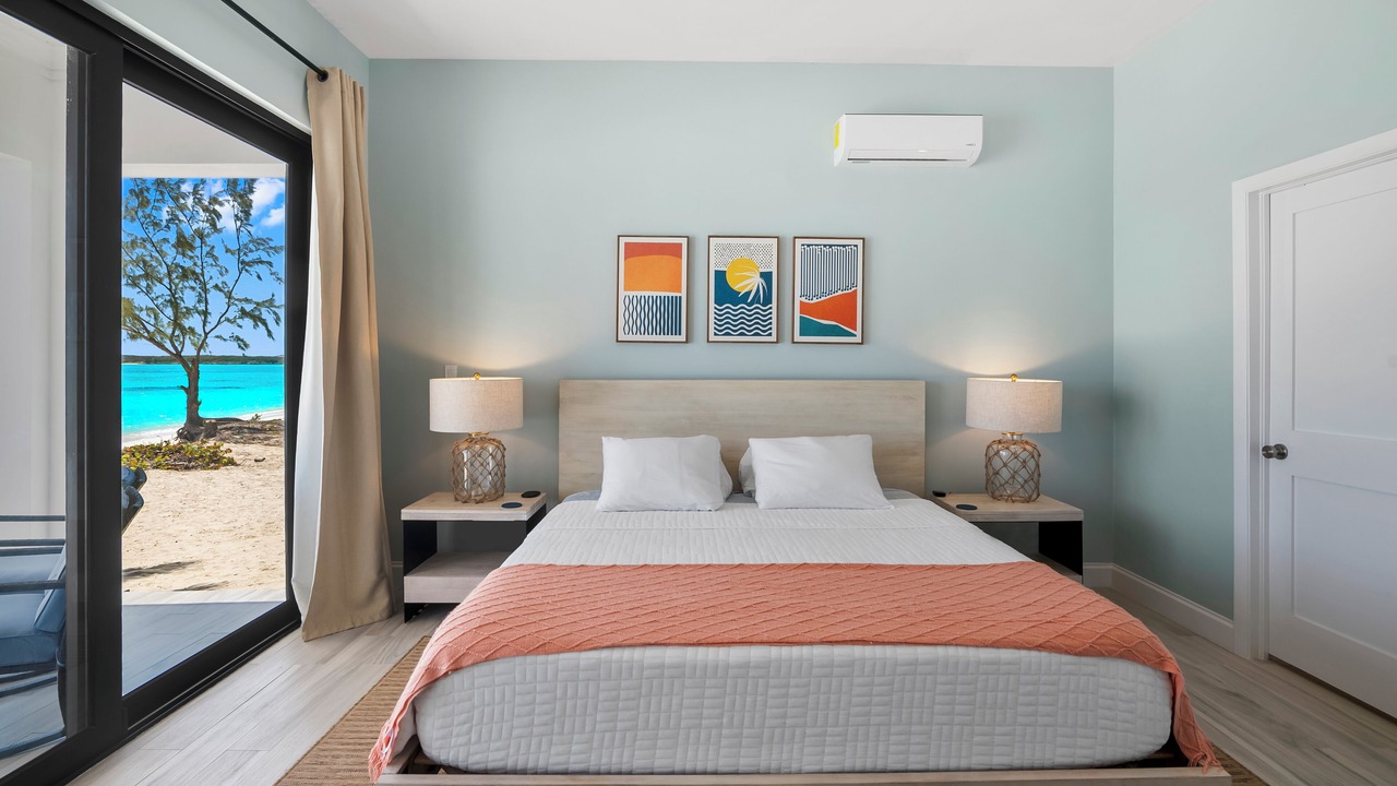 Photo of Bedroom in Tar Bay