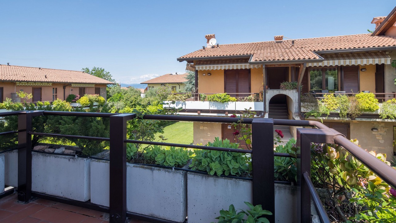 Photo of Patio Balcony in Montioni