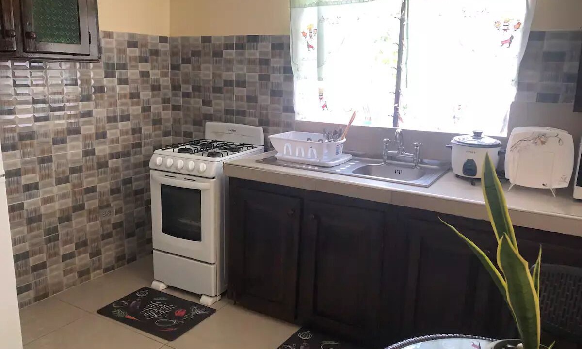 Photo of Kitchen in Pembroke Hall
