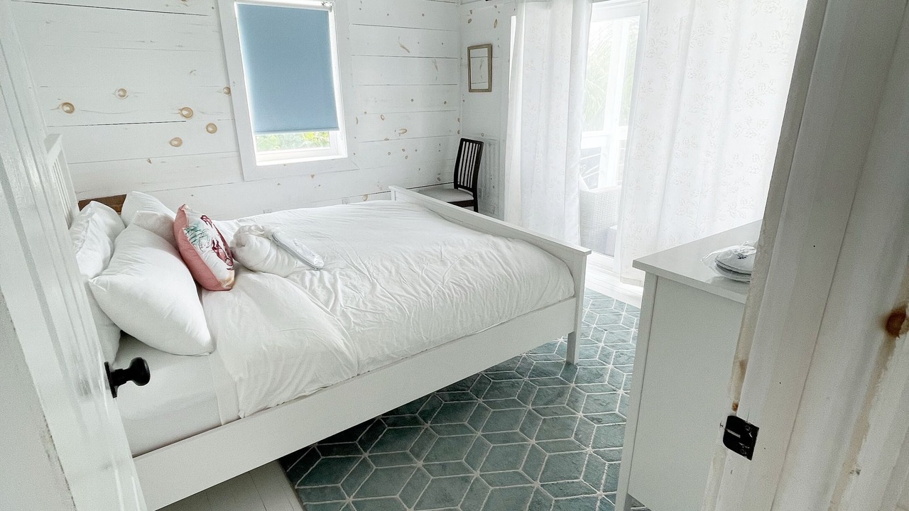 Photo of Bedroom in Hope Town