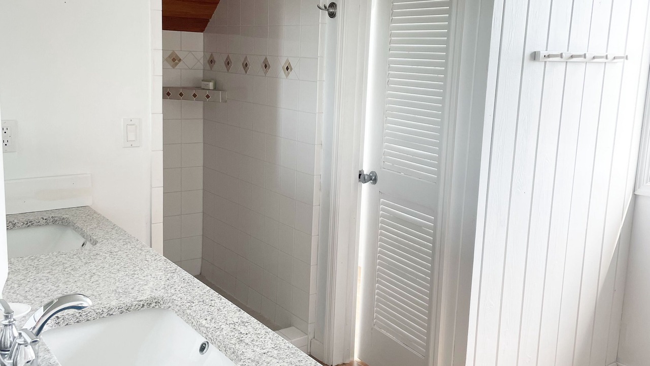 Photo of Bathroom in Hope Town