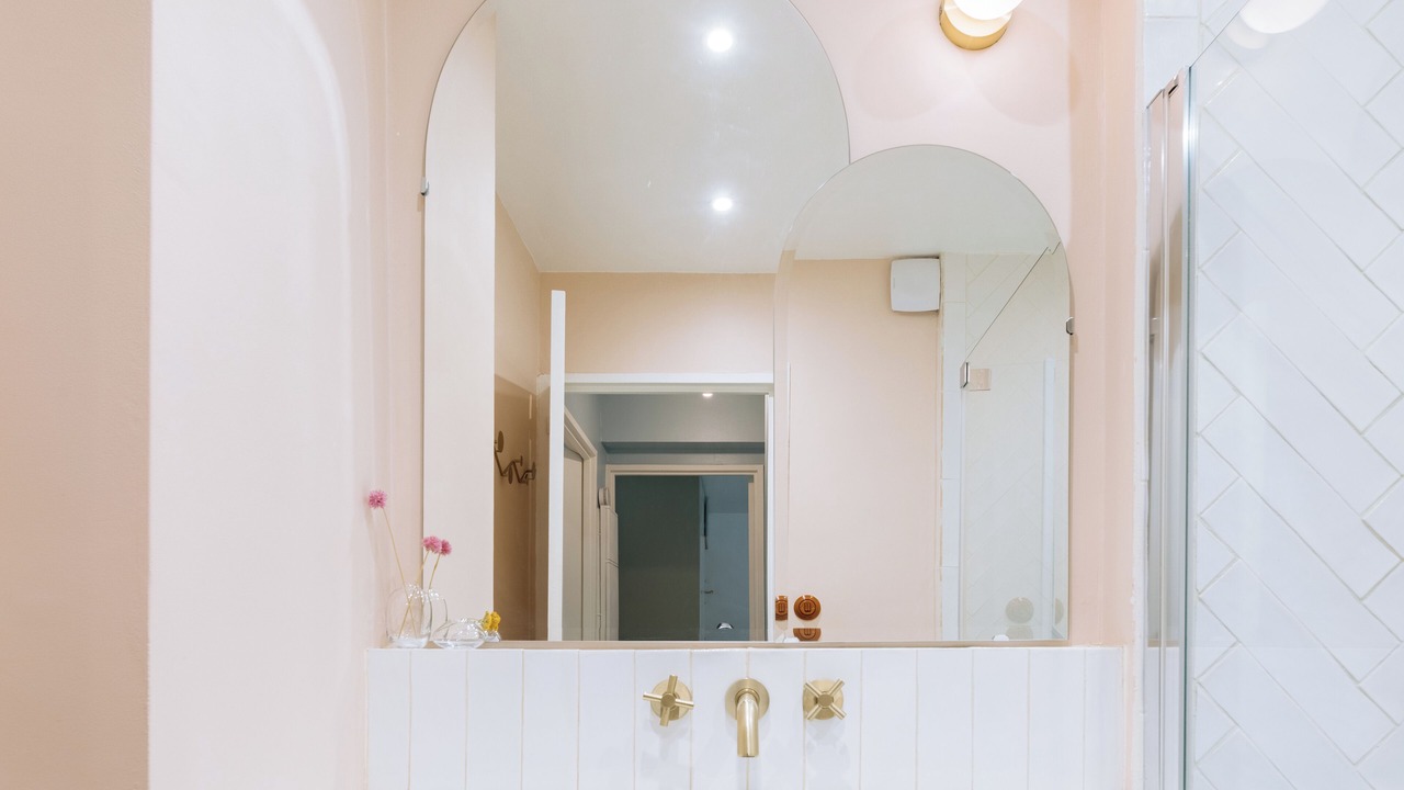 Photo of Bathroom in Quartier de la Goutte-d'Or