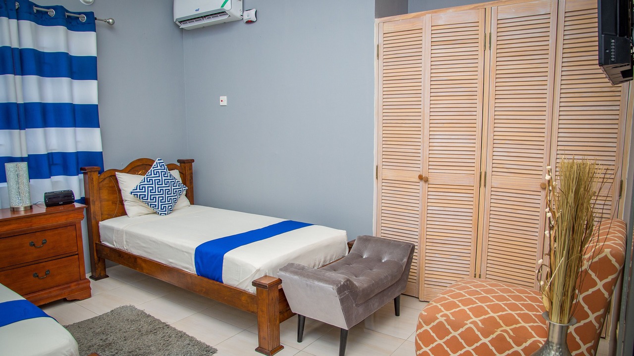 Photo of Bedroom in Portmore