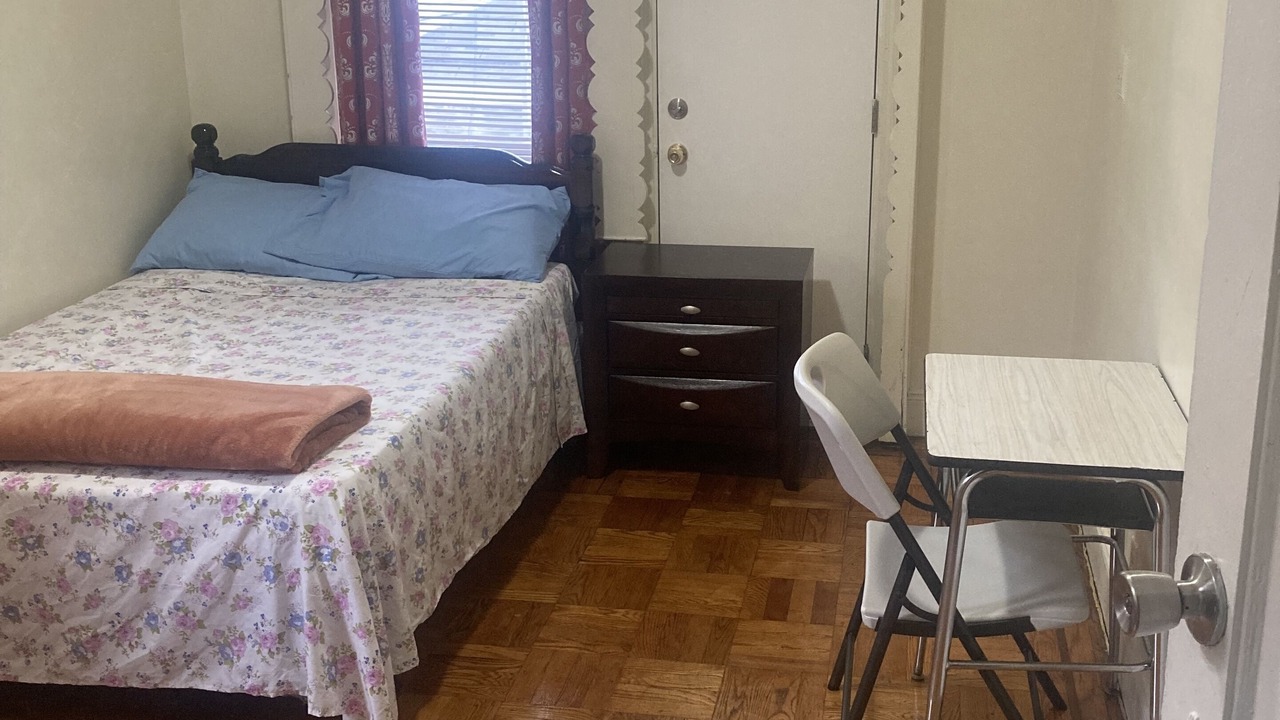 Photo of Bedroom in Flatlands
