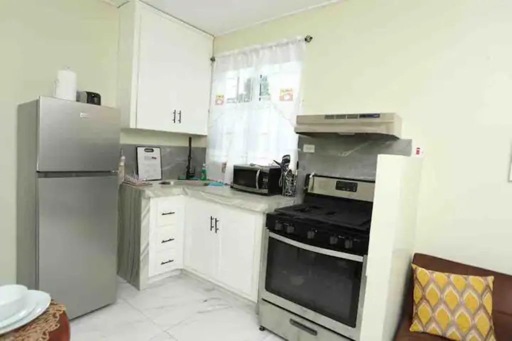 Photo of Kitchen in Molynes Gardens