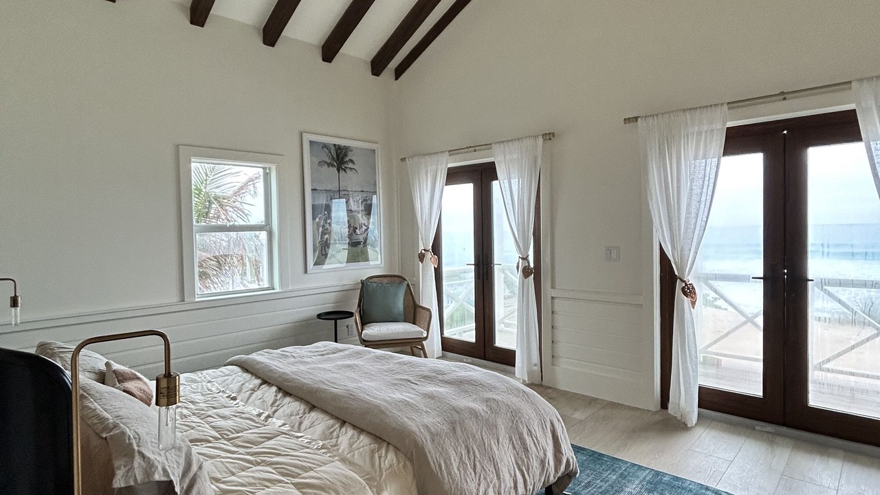 Photo of Bedroom in Hope Town