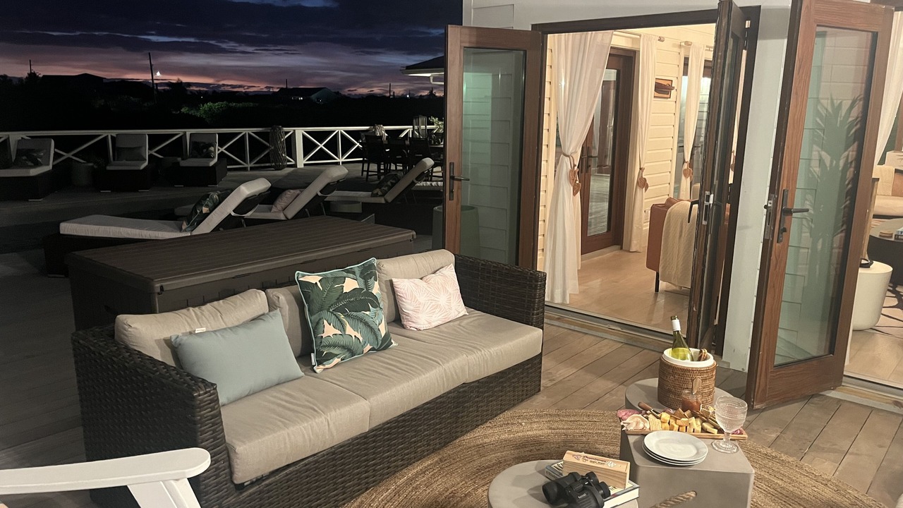 Photo of Patio Balcony in Hope Town
