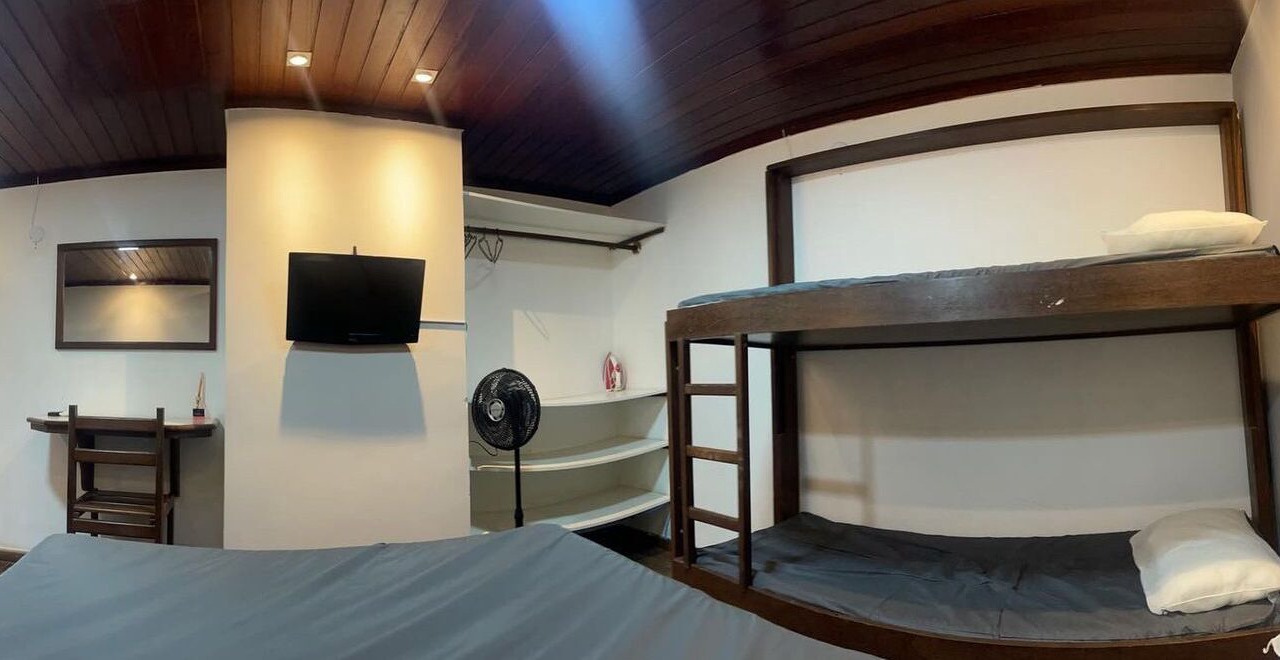 Photo of Bedroom in Pero