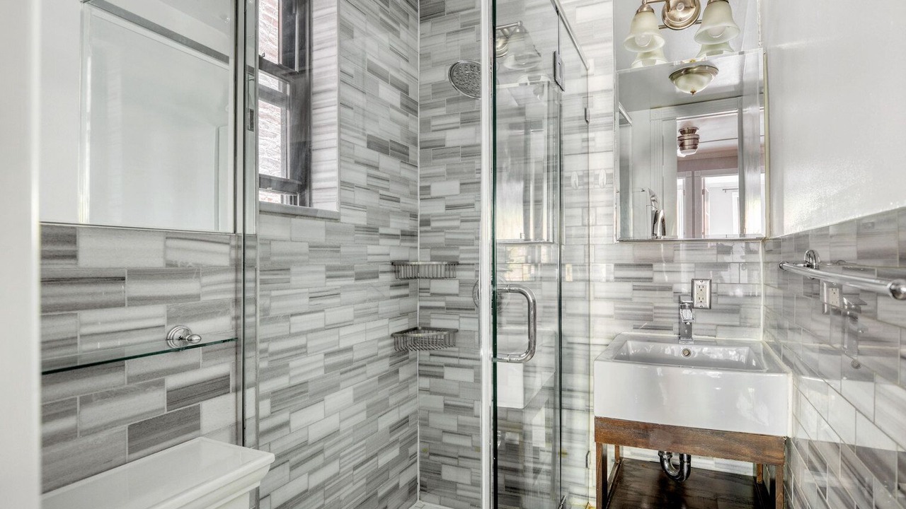 Photo of Bathroom in Kips Bay