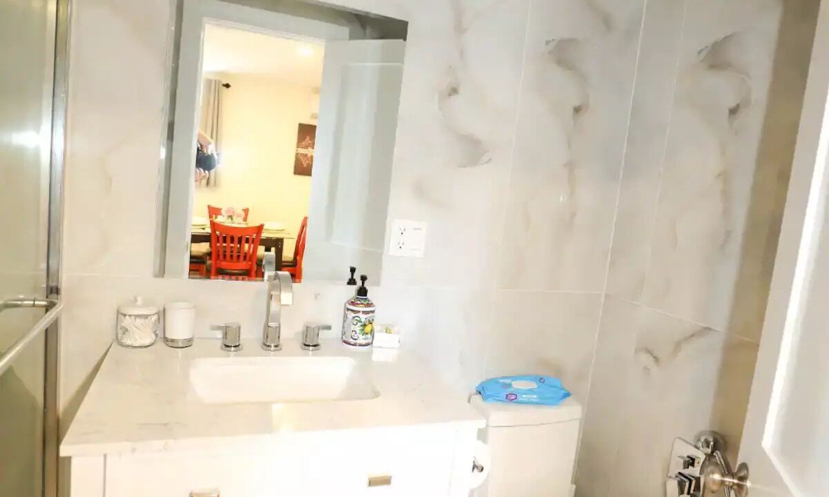 Photo of Bathroom in Marine Park