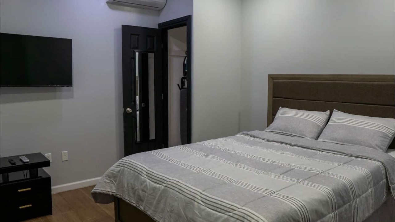 Photo of Bedroom in East New York