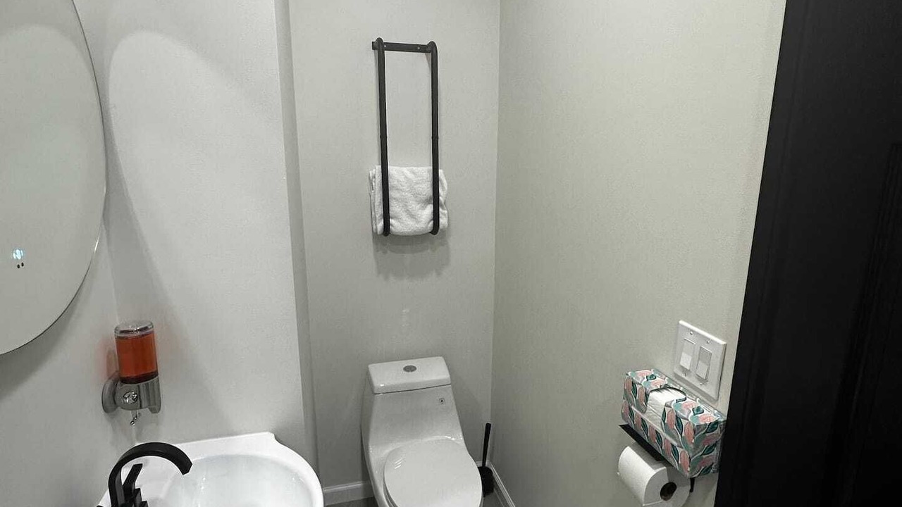 Photo of Bathroom in East New York