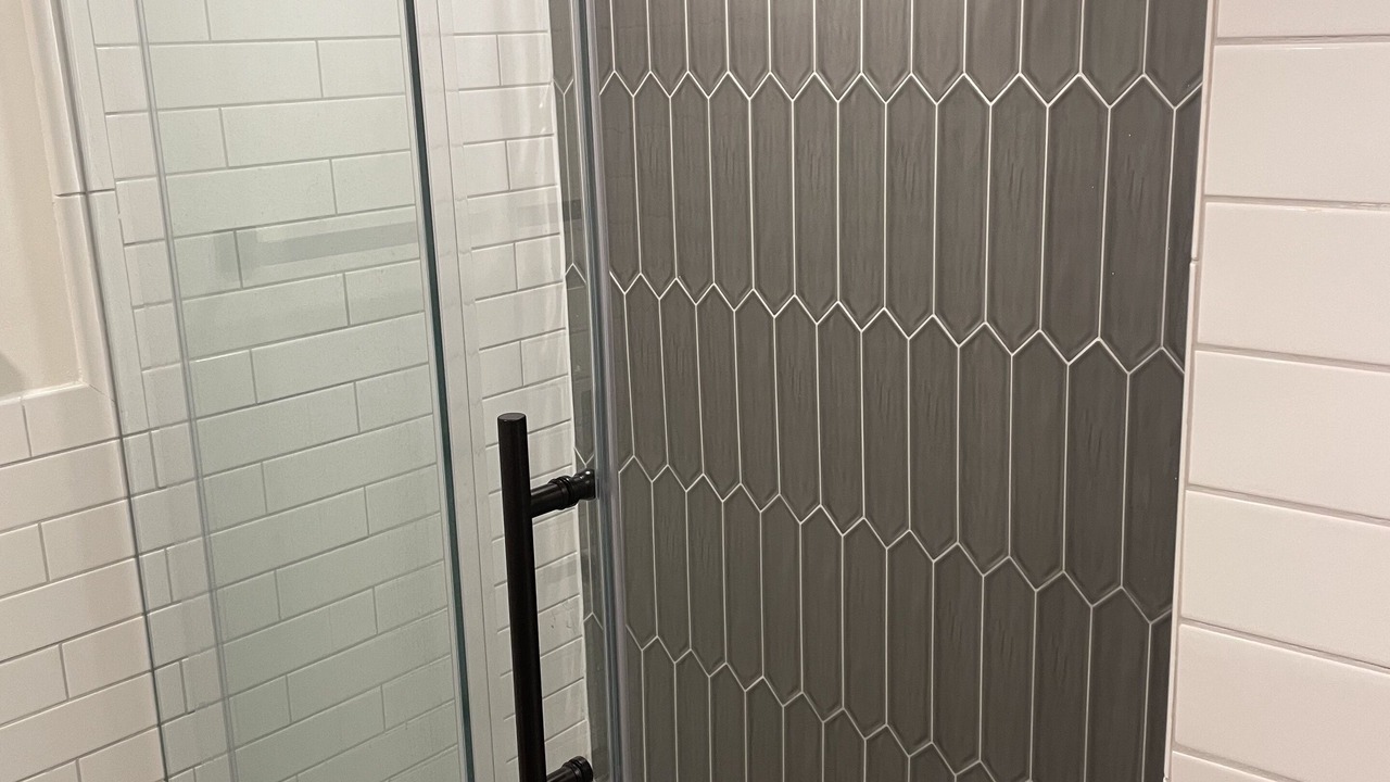 Photo of Bathroom in Homecrest