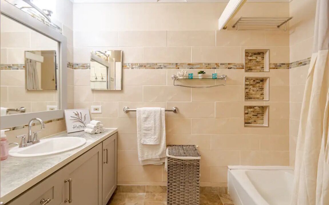 Photo of Bathroom in Nassau
