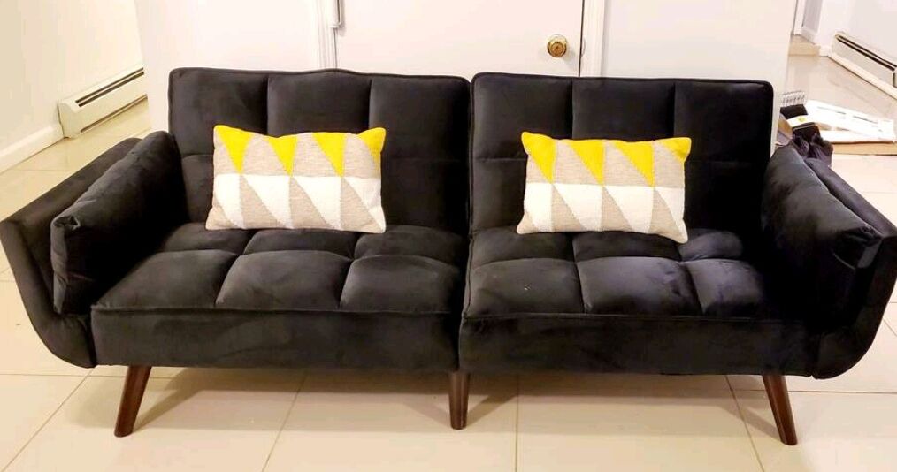Photo of Livingroom in East New York