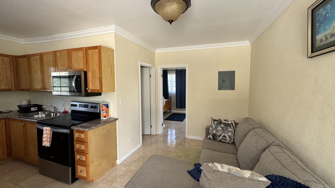 Photo of Livingroom in Tar Bay