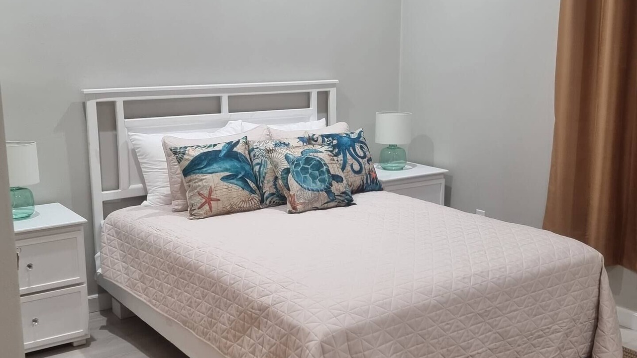 Photo of Bedroom in North Palmetto Point