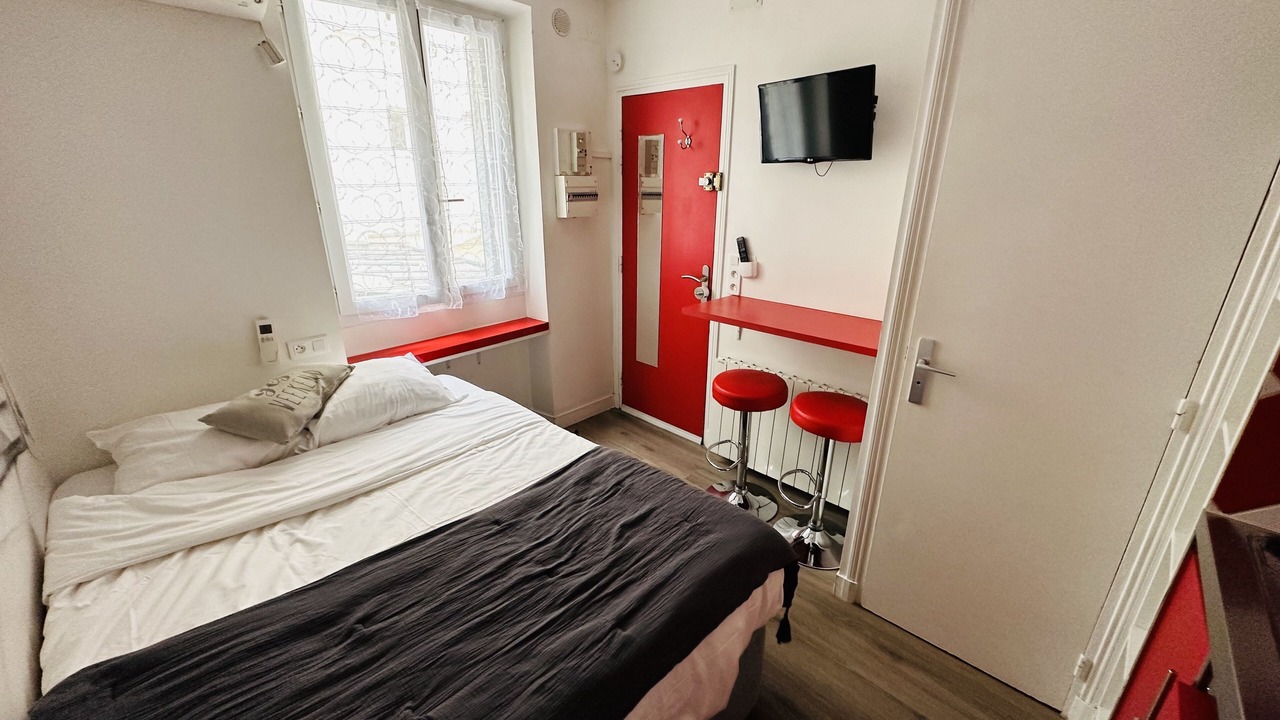 Photo of Bedroom in Faubourg Saint-Germain