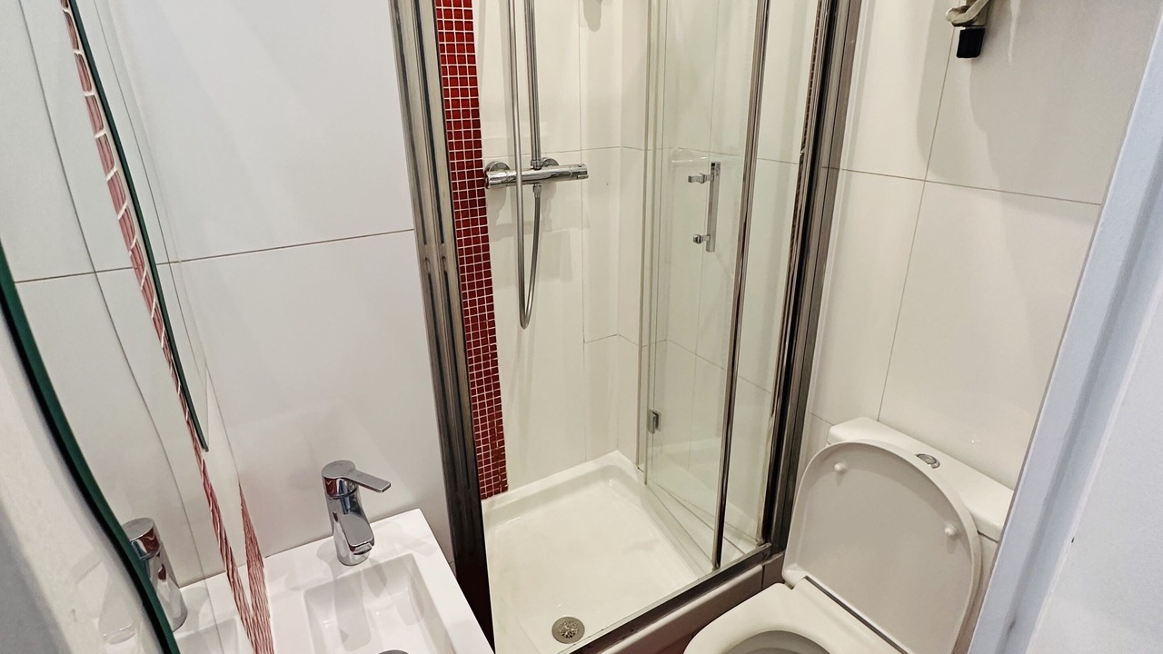 Photo of Bathroom in Faubourg Saint-Germain