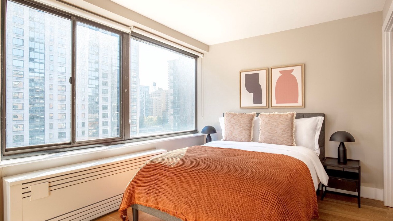 Photo of Bedroom in Manhattan Valley