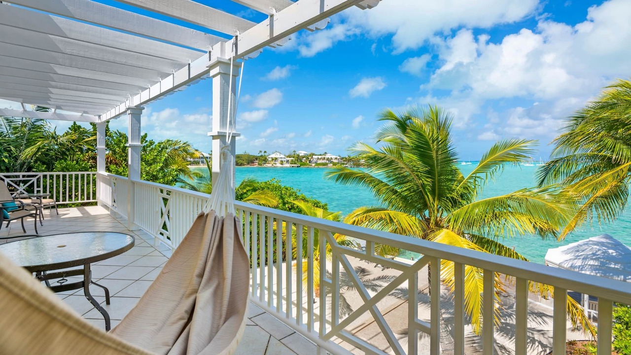 Photo of Patio Balcony in George Town