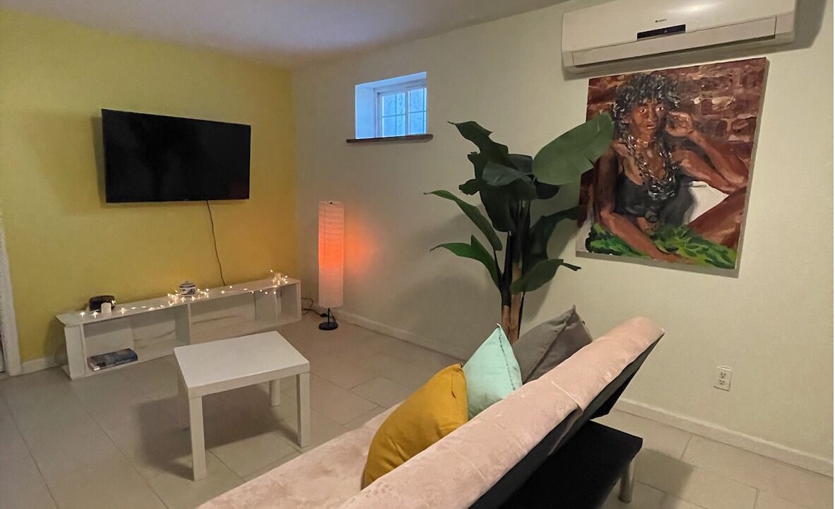 Photo of Livingroom in Bedford-Stuyvesant