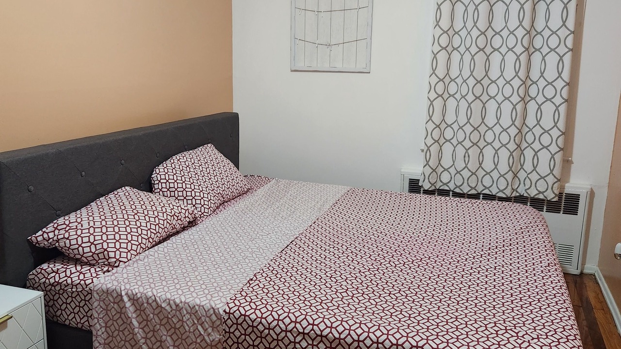 Photo of Bedroom in Canarsie