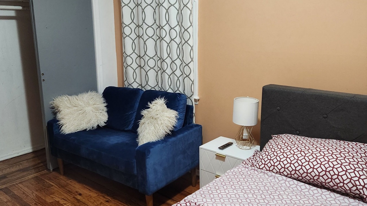 Photo of Bedroom in Canarsie
