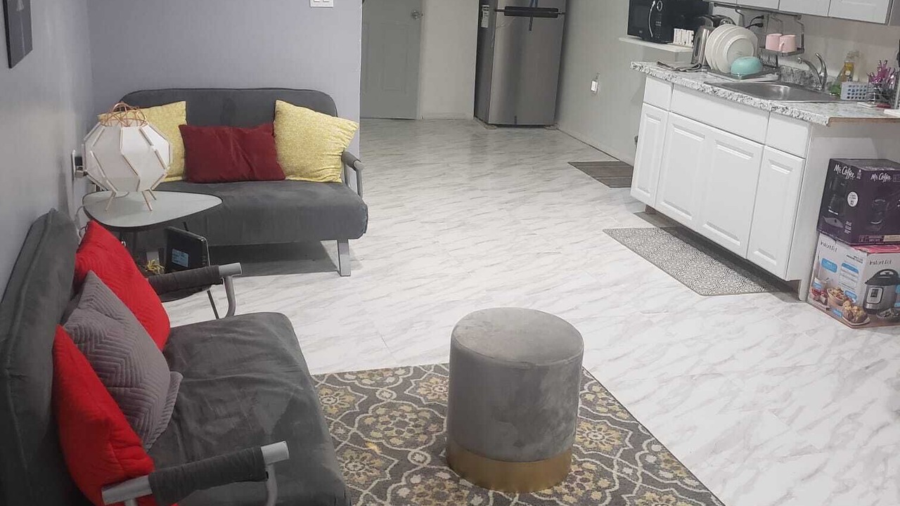 Photo of Livingroom in Canarsie